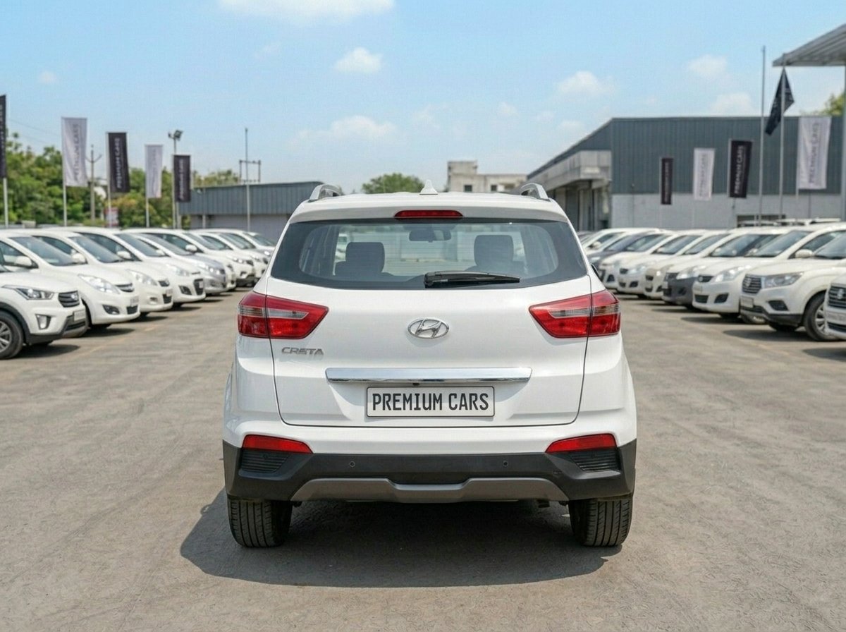 
								Hyundai Create White 2019 full									