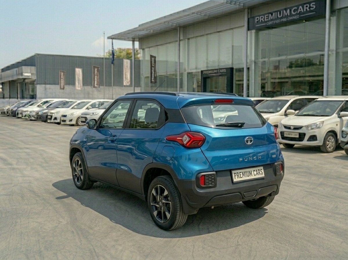 
								Tata Punch Blue 2022 full									